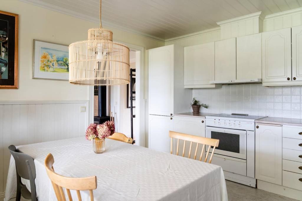 A Countryside Villa Close To Uppsala! 외부 사진